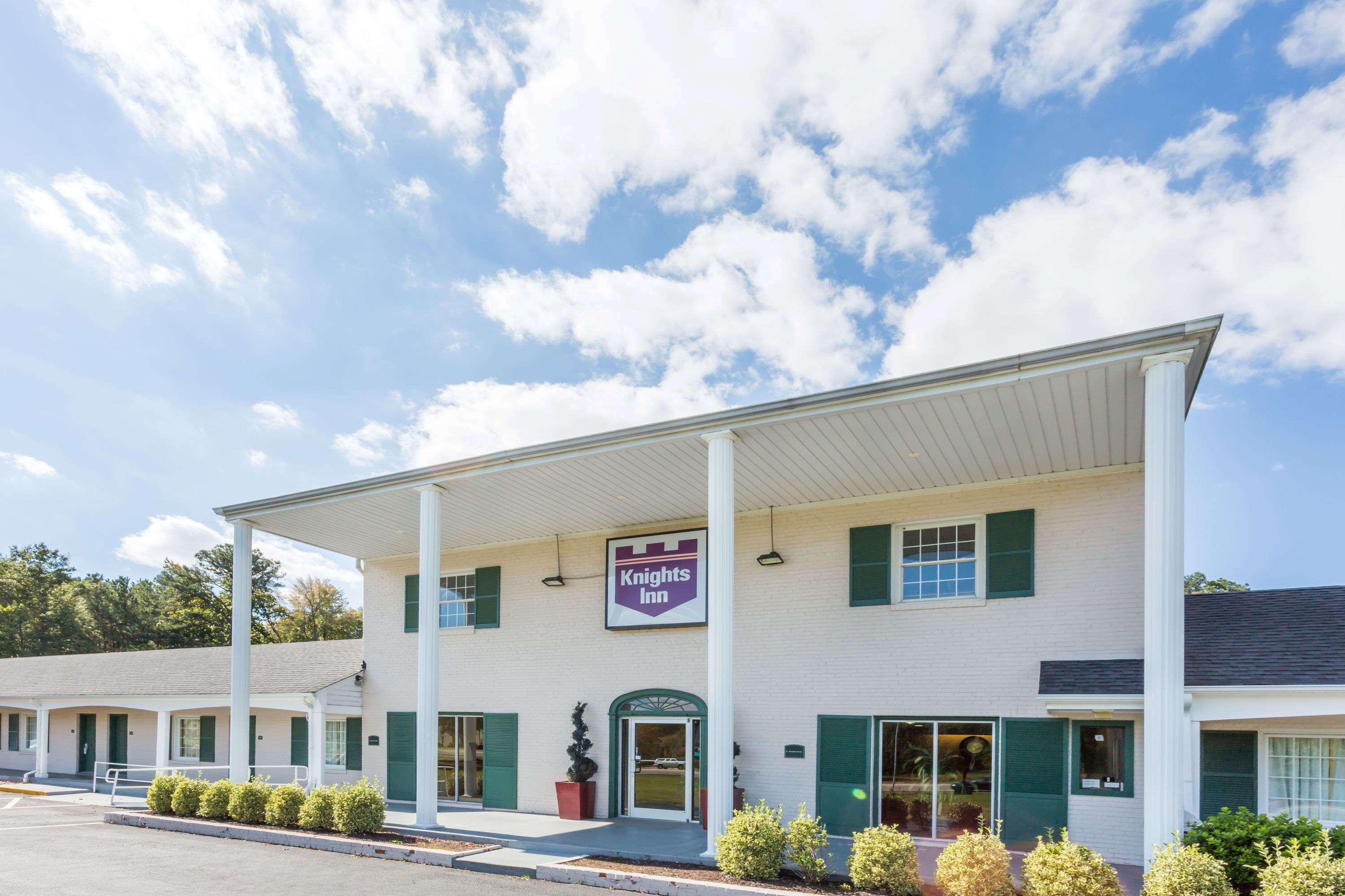 Knights Inn Glen Allen Bagian luar foto