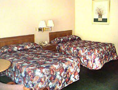 Knights Inn Glen Allen Ruang foto